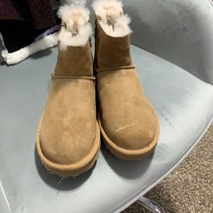 Brown Ugg’s